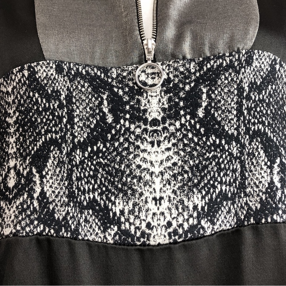 Zara Basic Black & Silver Metallic Snakeskin Prin… - image 8